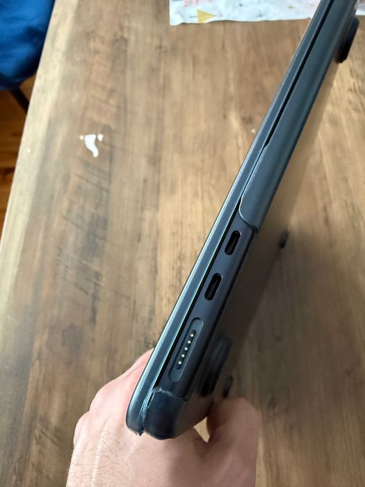 Laptop APPLE MacBook Air 13 M2/16GB/256GB SSD/8CS Północ + dodatki