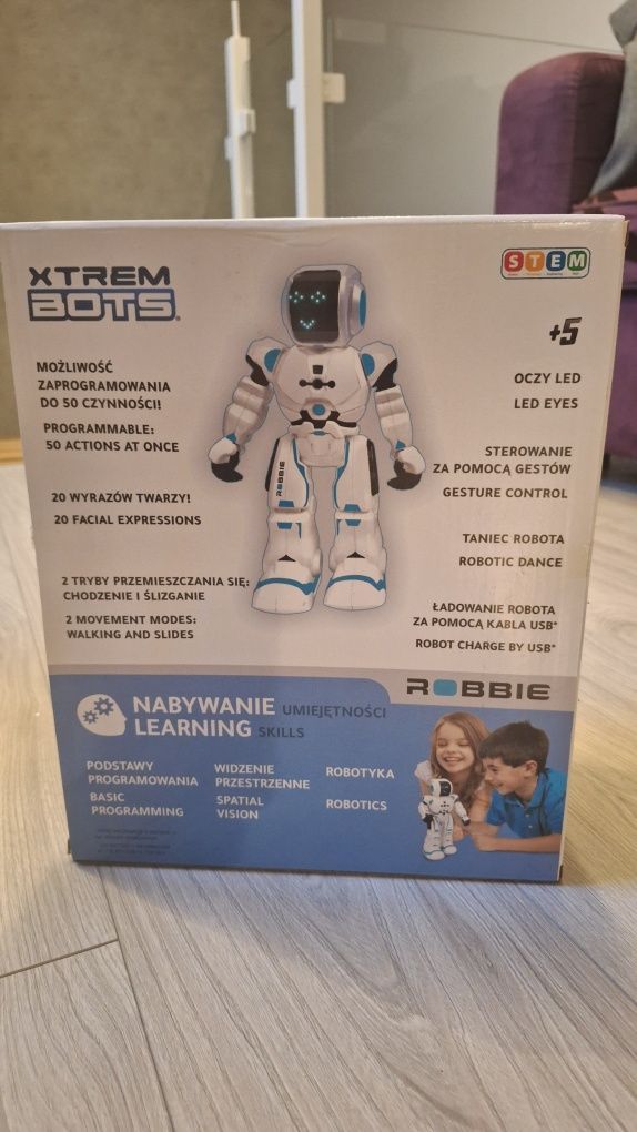Robot Xtream Bots z pilotem