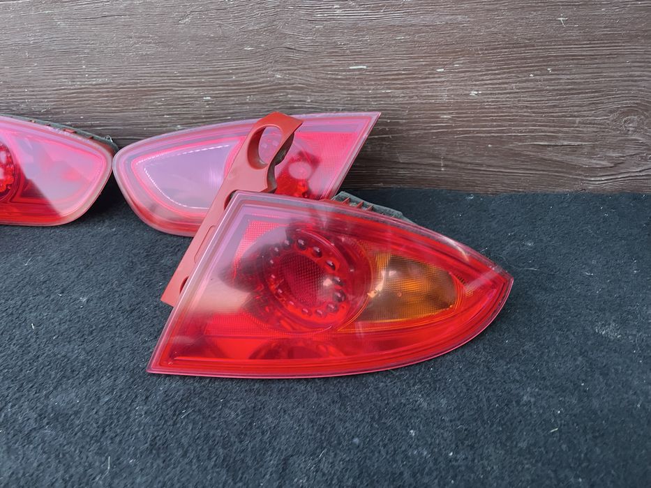 Стопи, стоп, ліхтарі задні Seat Leon 2 Сеат Леон 2 (09-12)