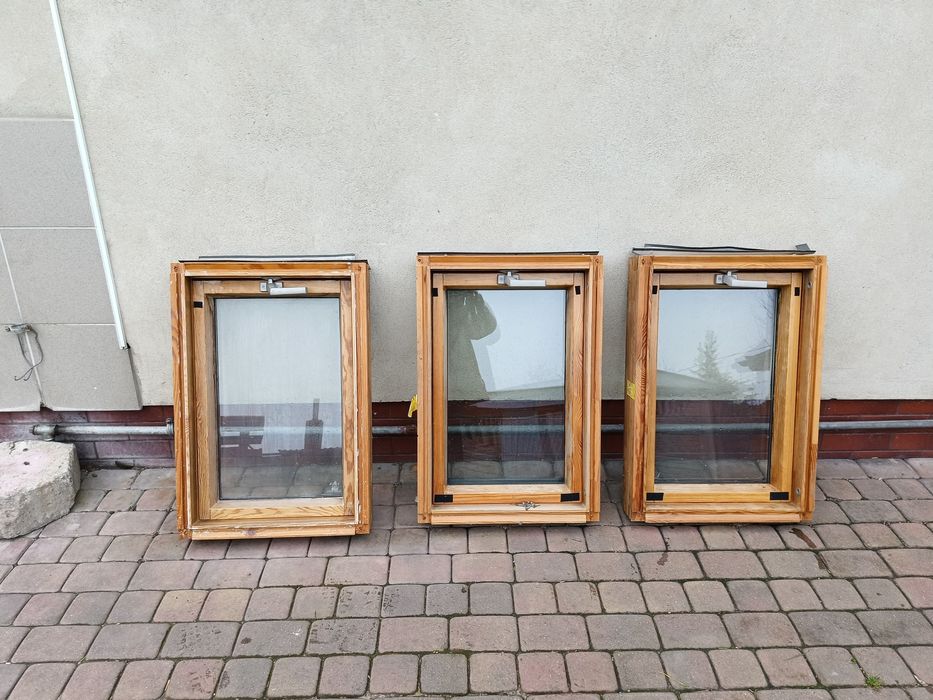 Okna dachowe uchylne