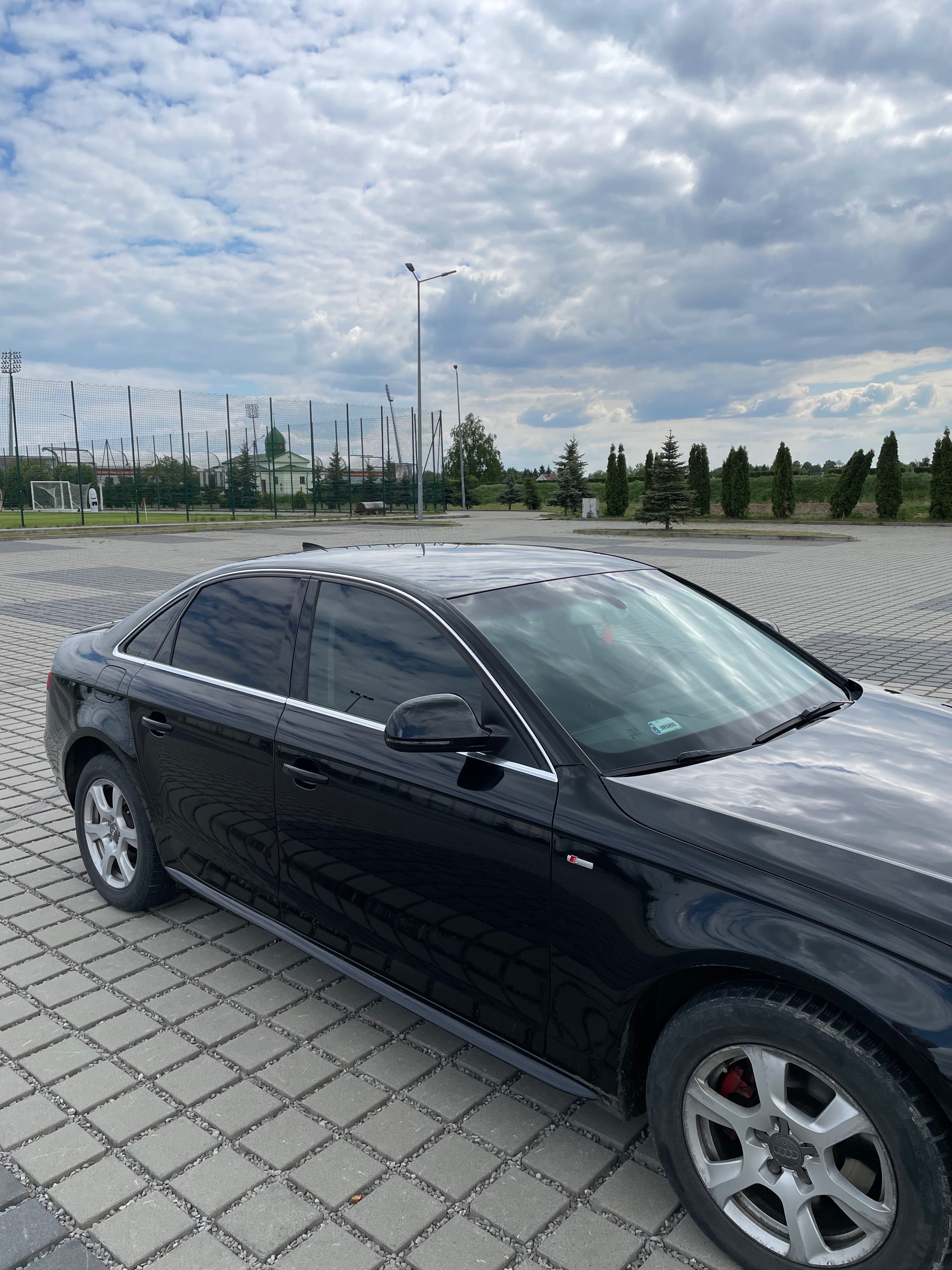 Sprzedam Audi A4B8 2.0 TDI