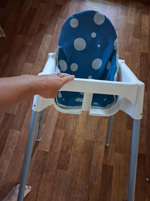 Стільчик для годування ikea