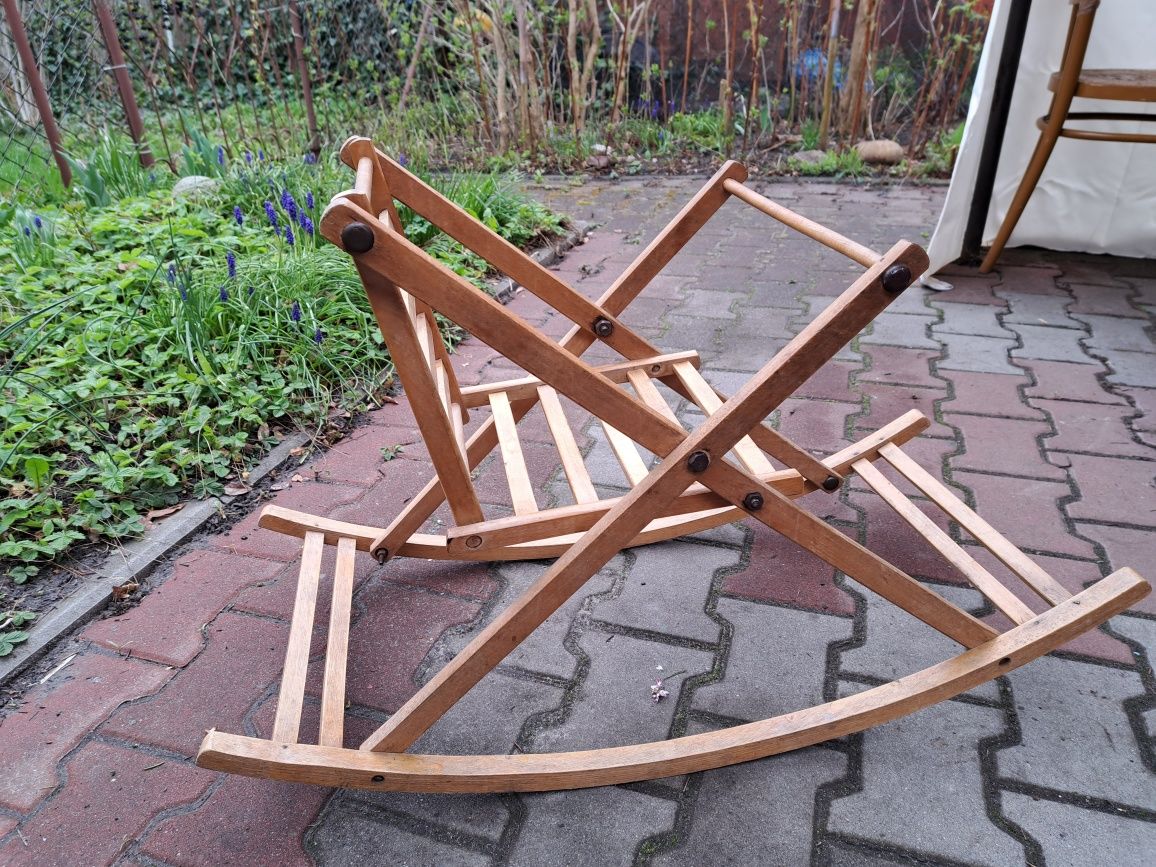 Fotel Bujak płozach huśtawka prl vintage drewniany krzesło biegunach