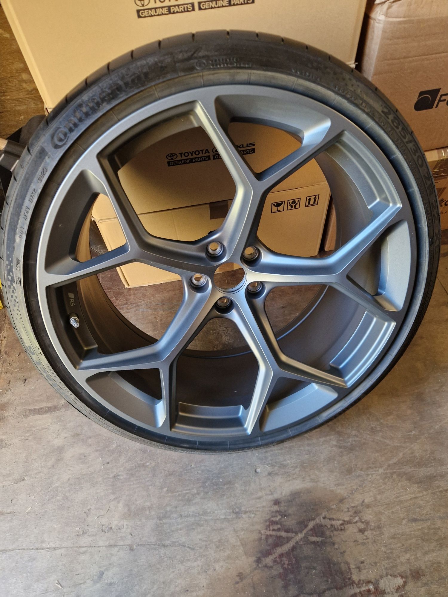 Nowe koła letnie lato felgi opony Audi RS6 RS7 22" Performance oryg.