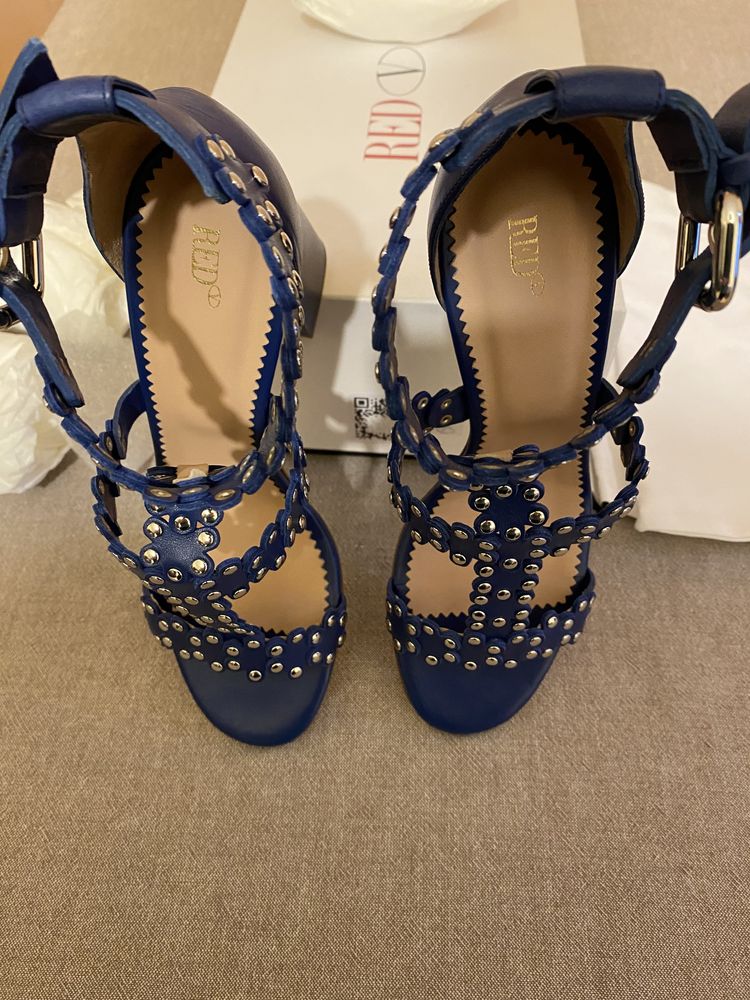 Red Valentino sandały  pq0s0a61 roz38,5