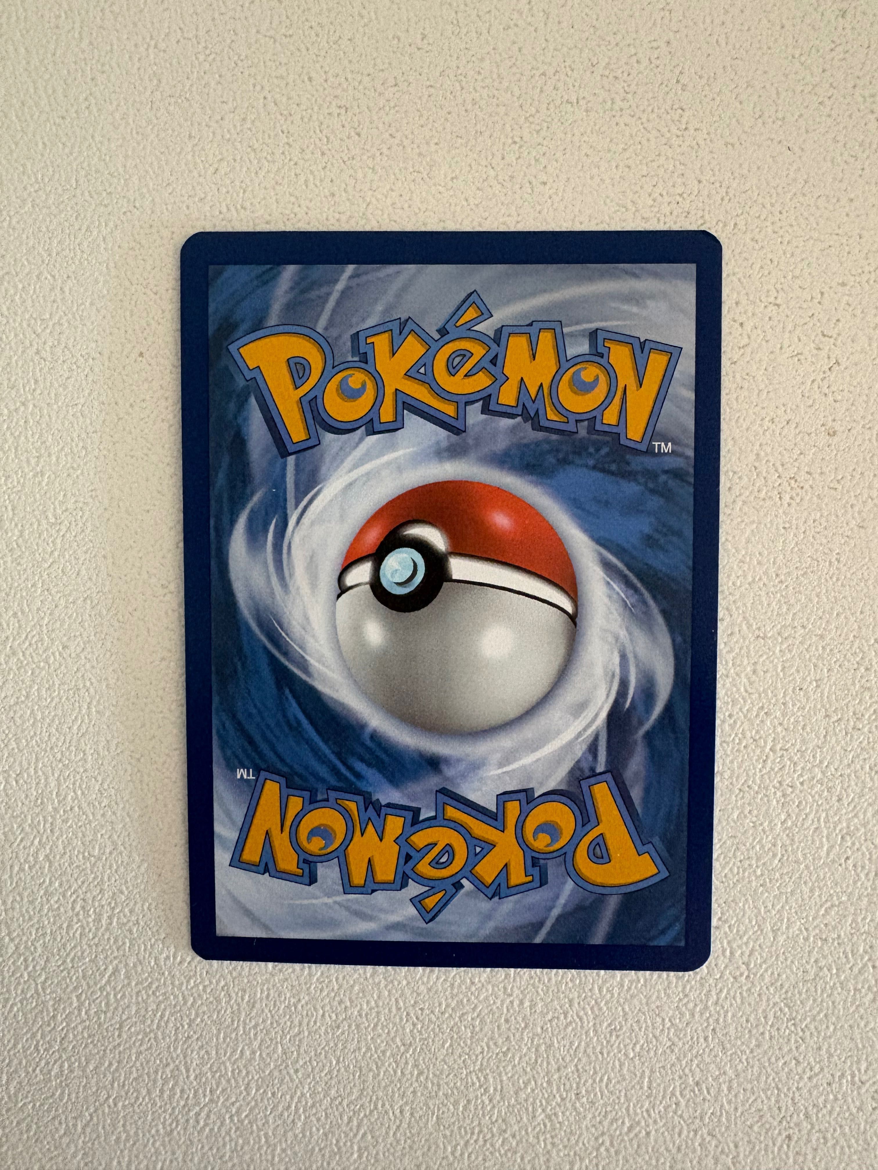 Carta Pokémon Lechonk Brilhante