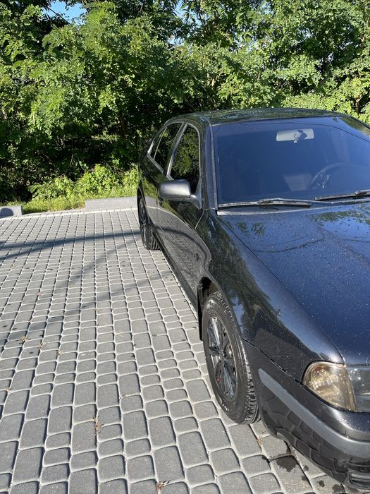 Продам шкоду Октавію тур кого цікавить дзвоніть пишіть домовимося даль
