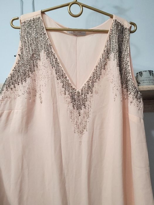 Sukienka Reserved 44