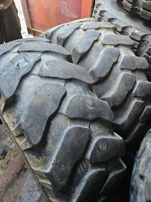 Opona 12.5-18 jedna sztuka