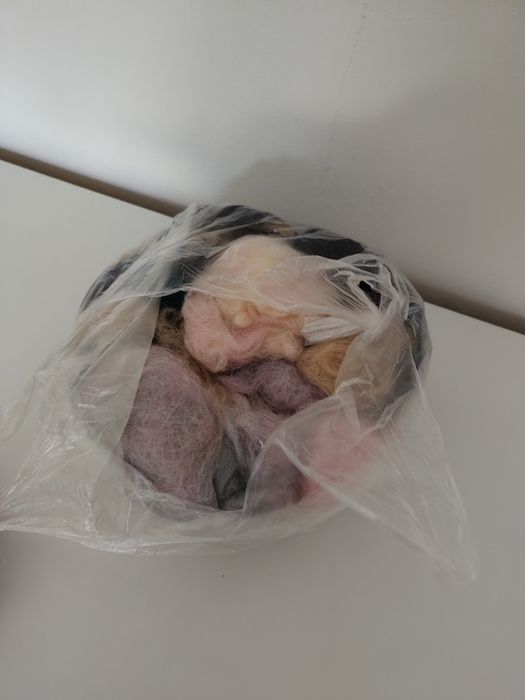 Resztki sznurka, ścinki makrama
