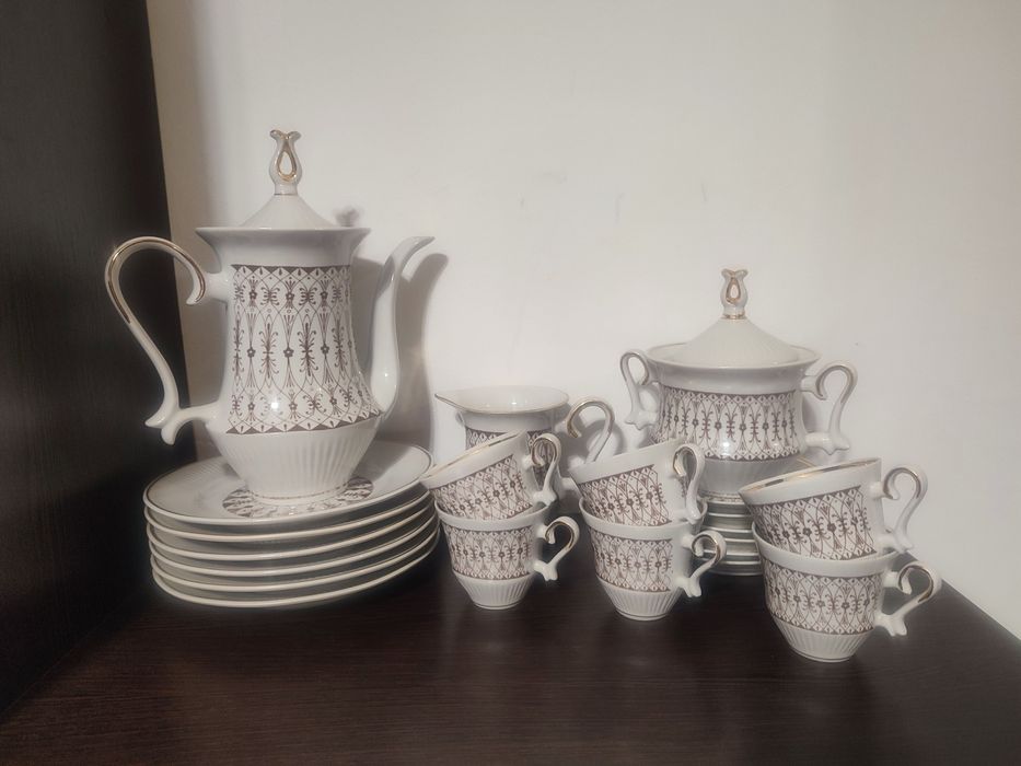 Винтажные фарфоровые сервизы