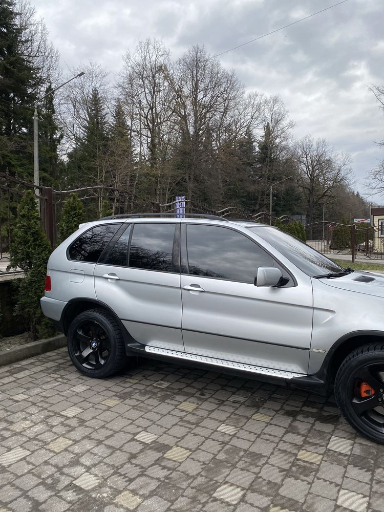 Продам e53 4.4 в хорошому стані