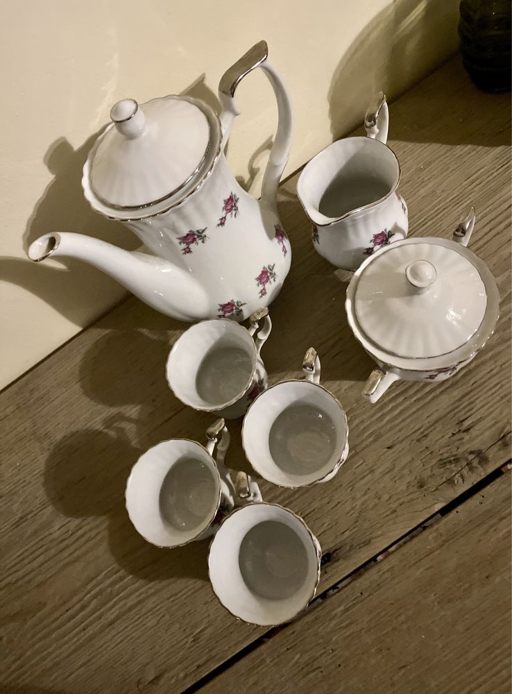 Porcelana Chodzież, serwis do kawy