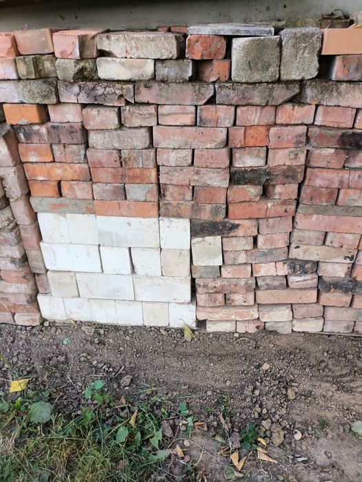 Цегла нова та бу 300 шт