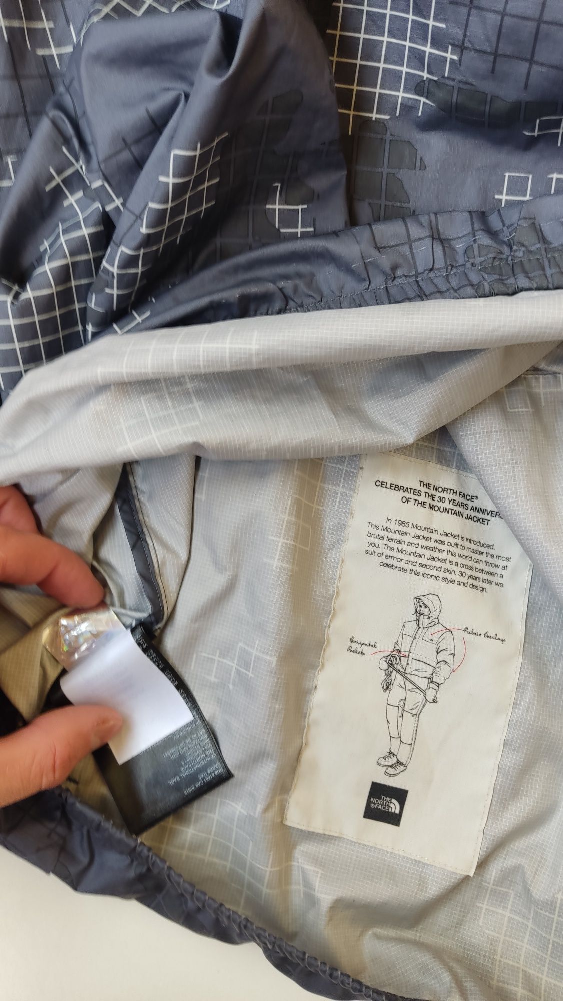 Вітровка The North face