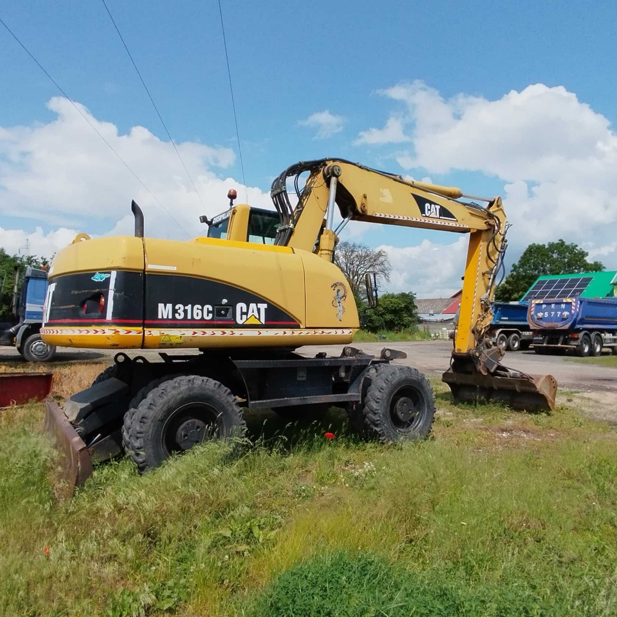 Sprzedam koparkę kołową CATM316C