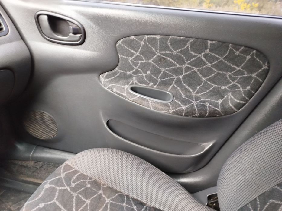 Автомобіль део ланос