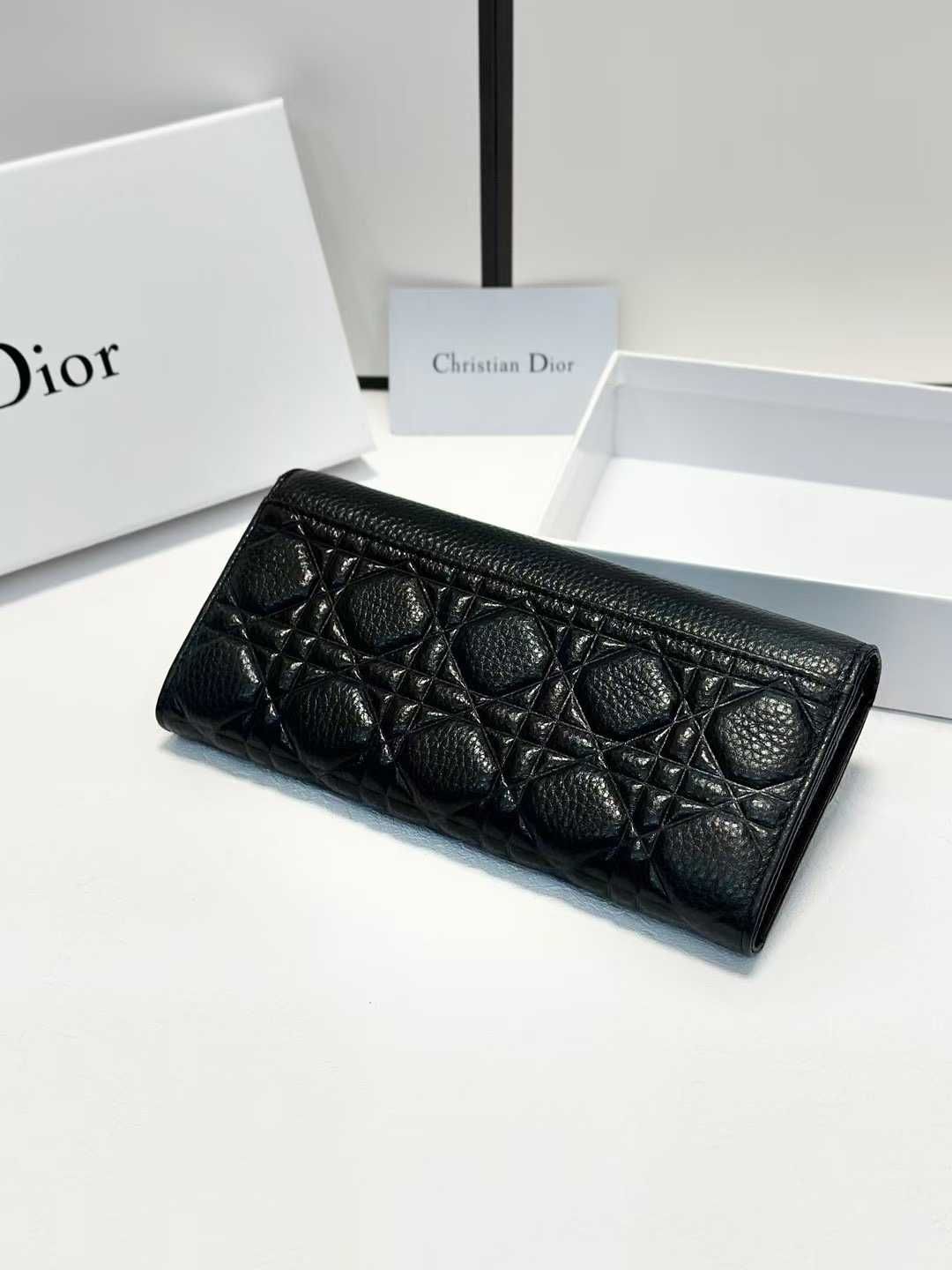 Portfel modowy Dior