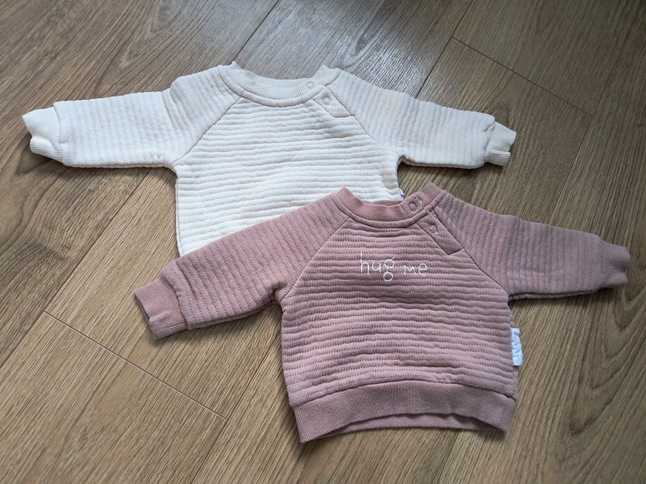 Niemowlęce bluzy marki Sinsay rozmiar 56 cm