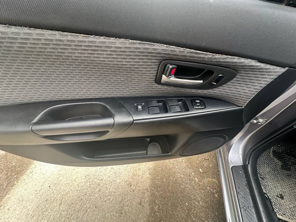 Продається Mazda 3 2004