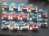 Zestaw samochodzików Hot wheels 14 sztuk, Audi, mercedes itp