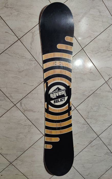Deska snowboardowa Raven Relict 162cm