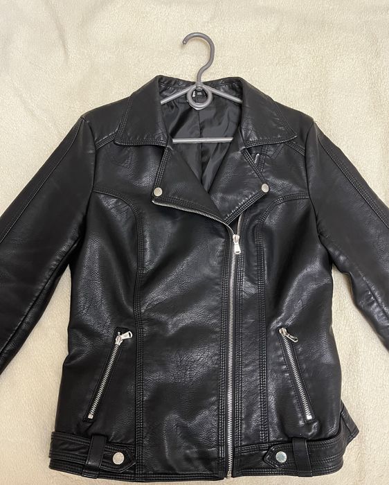 Куртка з екошкіри