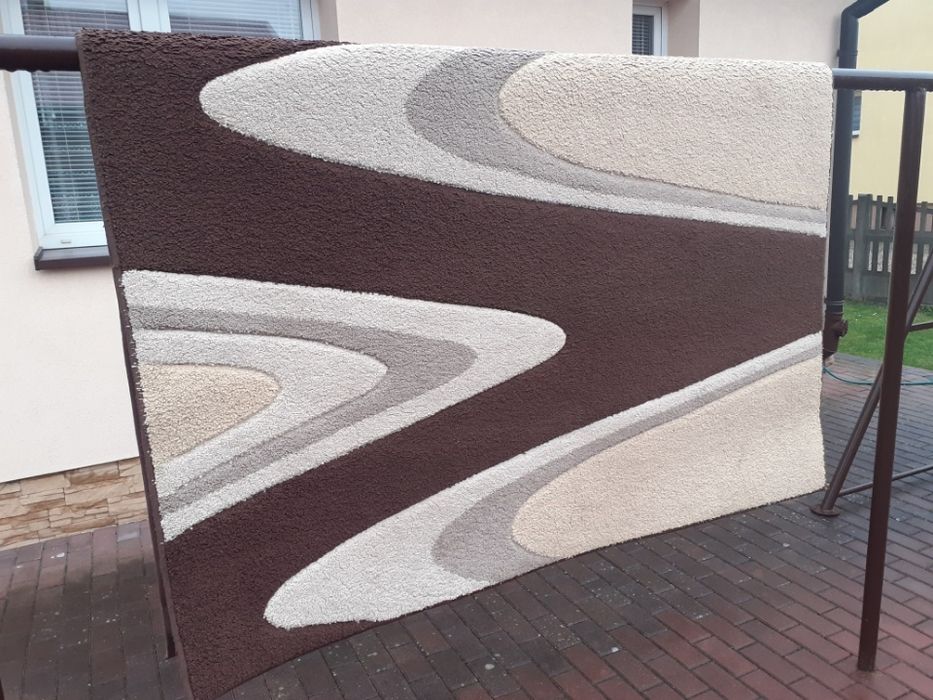 Duży dywan do pokoju