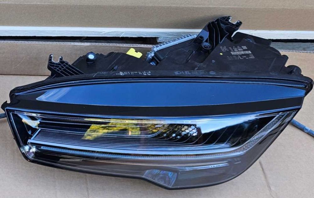 Lampa reflektor Led Audi A7 S7 RS7 C7 4G