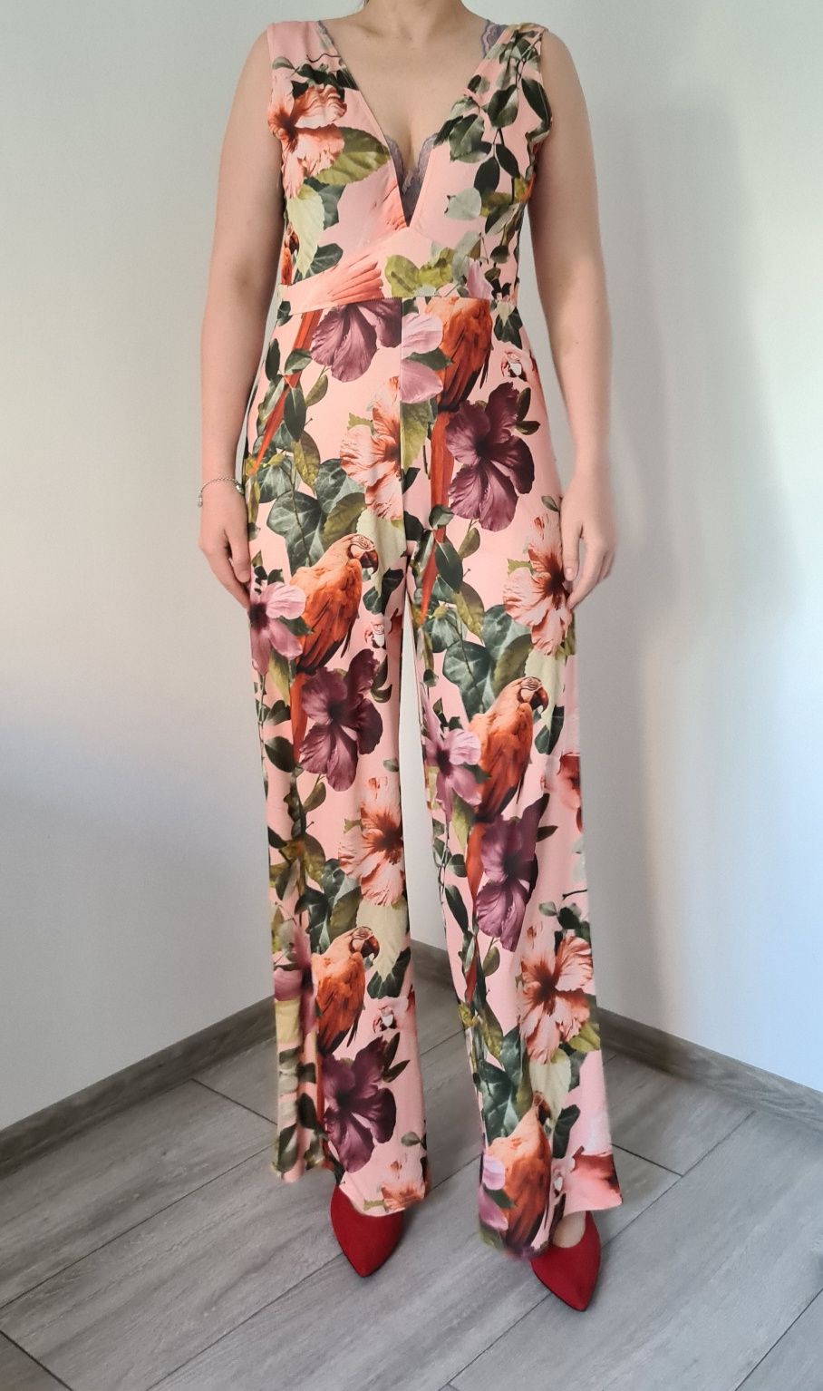Piękny elegancki sexy seksowny kombinezon na każdą okazję wesele