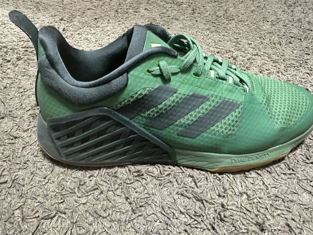 Короссовки Adidas
