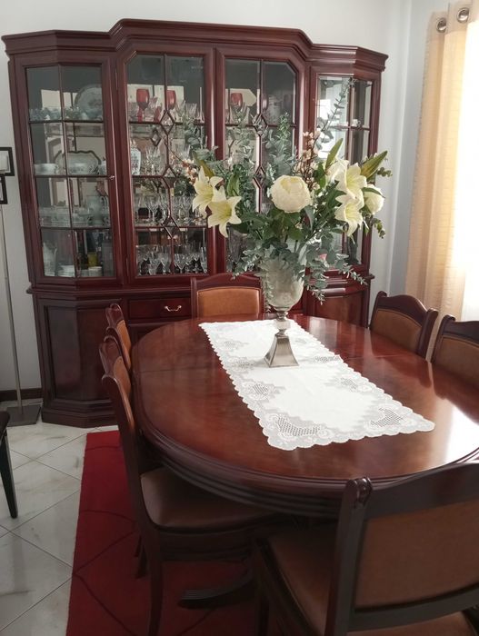 Mobília de sala de jantar