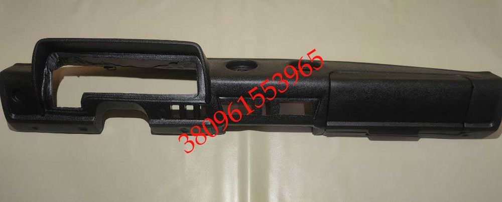 Панель приборов ВАЗ2121 старого образца с крышкой бардачка(новая)