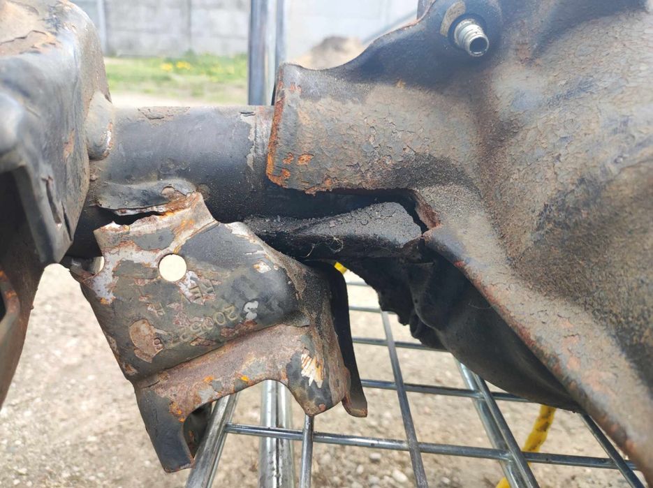 uszkodzony most przedni Jeep Wrangler JK półoś przełożenie Dana 30