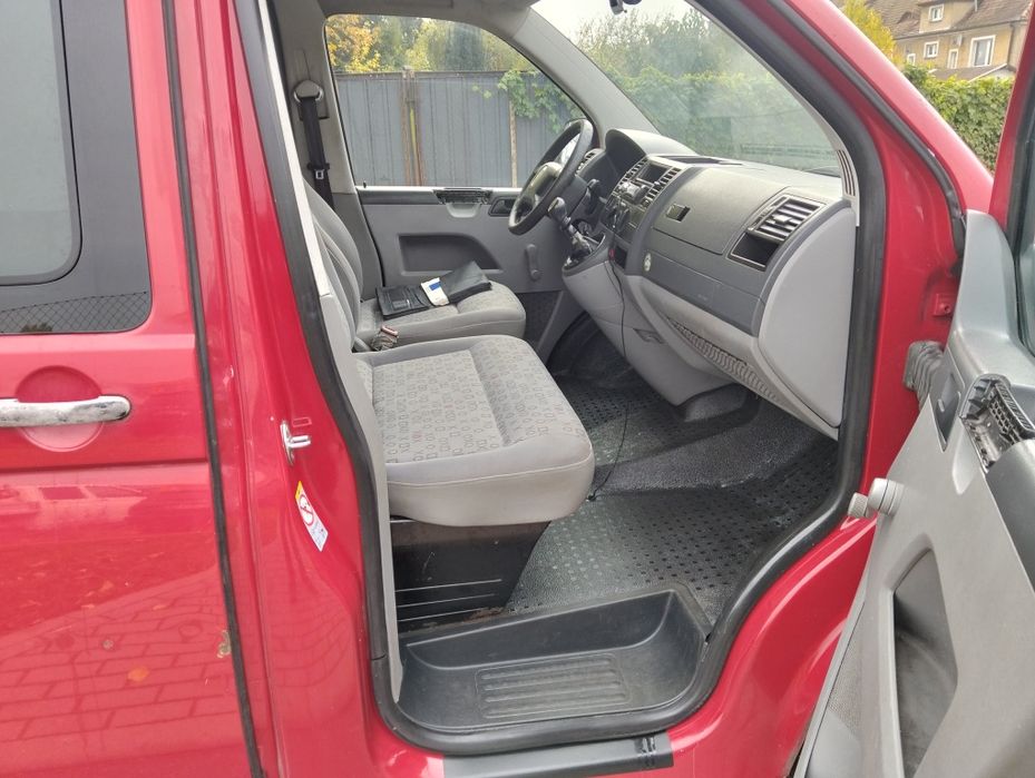 Volkswagen T5 blaszak z Niemiec