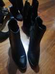 Aldo, pares de botas botins