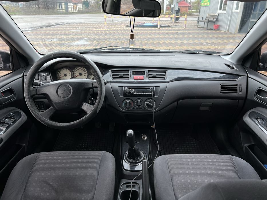 Продам Mitsubishi Lancer 9