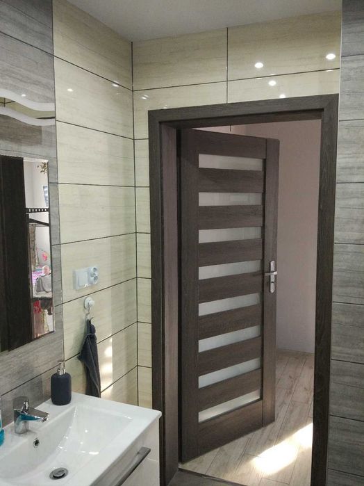 drzwi wewnętrzne na wymiar KAMUFLAŻ MASKOWNICA OŚCIEŻNICY futryn