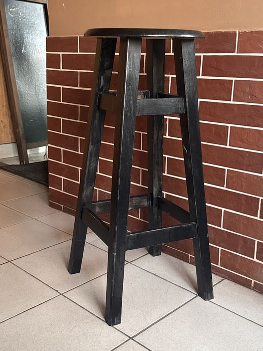 Барні стільці з натурального дерева