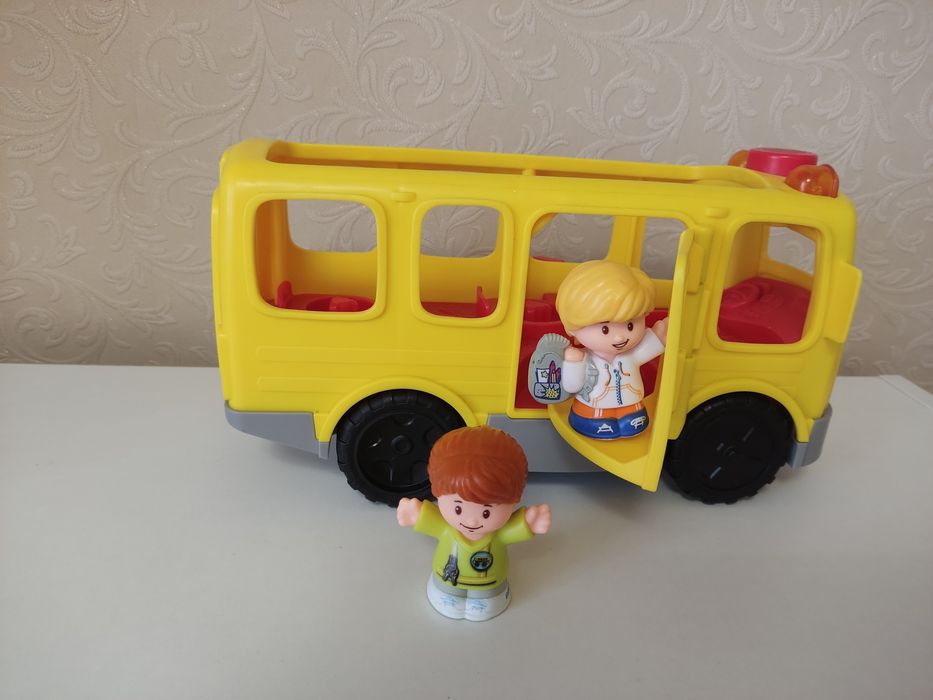 Fisher price  школьный автобус музыкальный