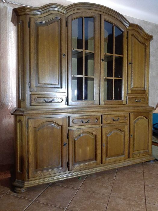 Komoda witryna ława krzesła