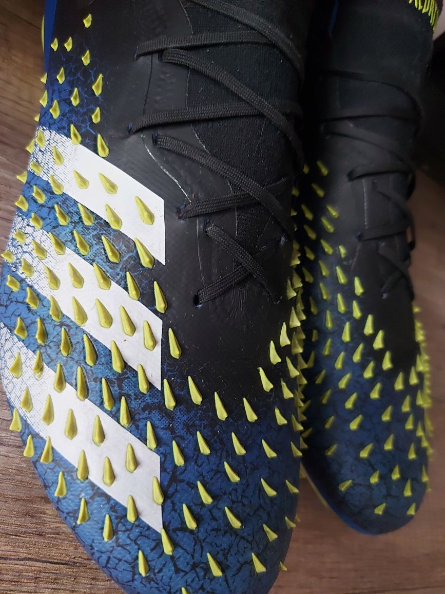 Копи бутси Adidas Predator Freok.1 FG оригінал