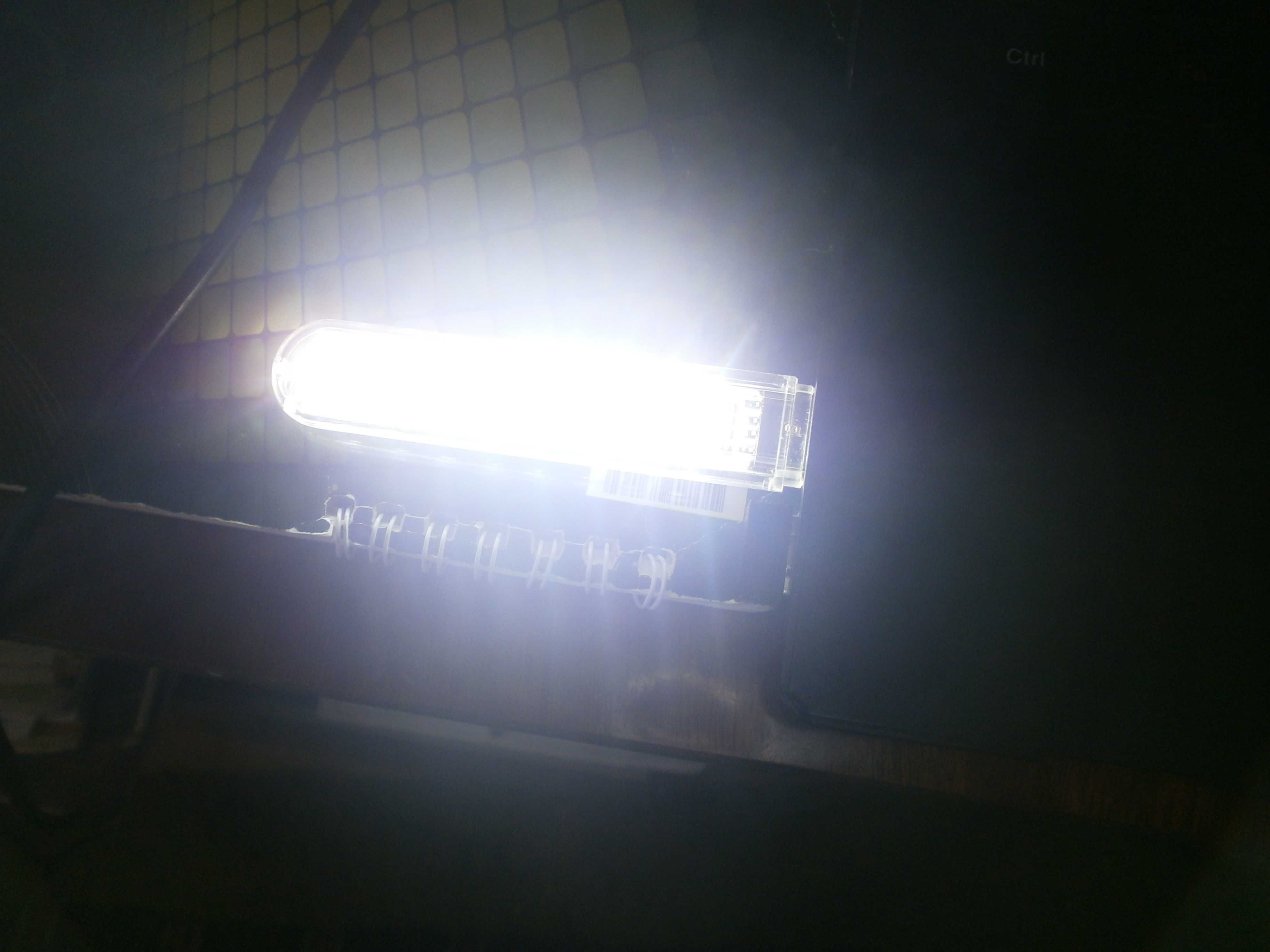 USB лампа, міні-ліхтарик односторонній на 8 LED. Ціна за шт