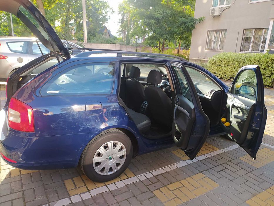 Продам  авто Skoda oktavia A5 универсал