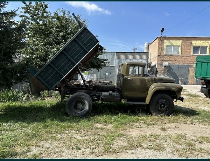 Послуги "САМОСВАЛА. Доставка СИПУЧИХ матеріалів ,вивіз хламу, сміття