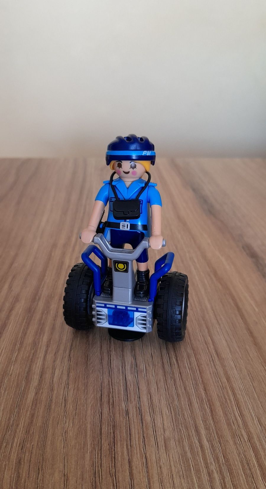 Playmobil City Action 6877 Policjantka Balance-Racer, segway