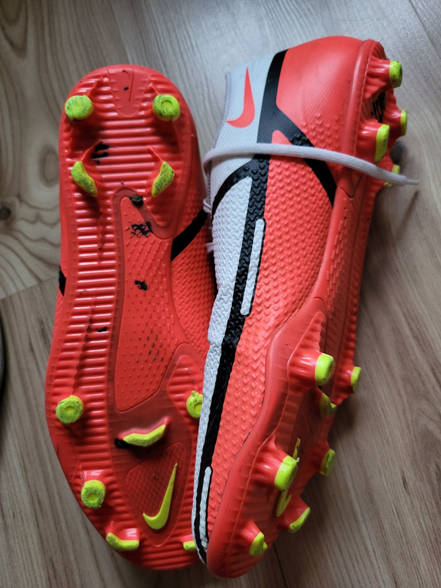 Korki Sportowe Nike Phantom Gt2 Club 43
