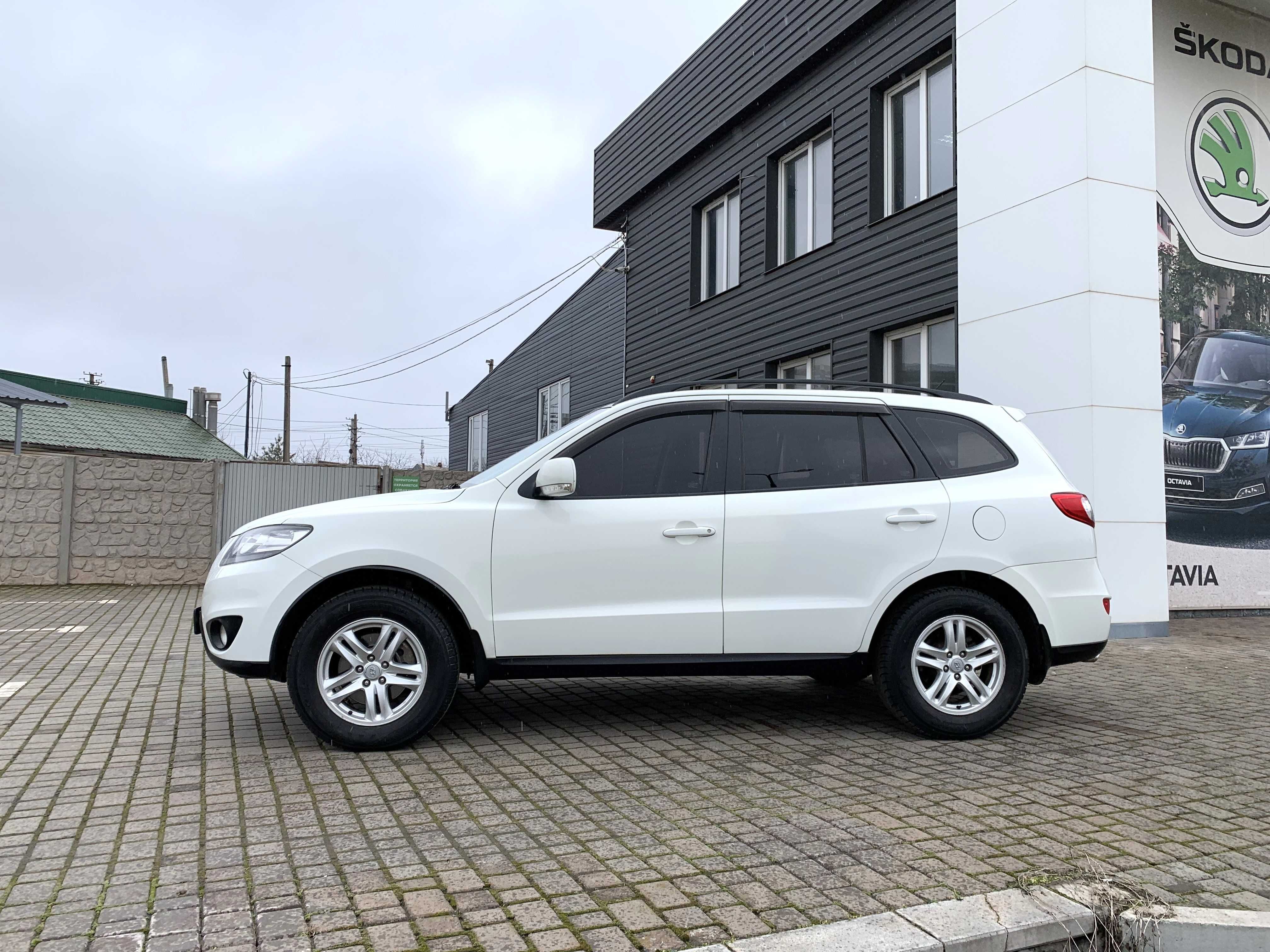 Hyundai Santa FE 2.2 CRDI 4WD Official