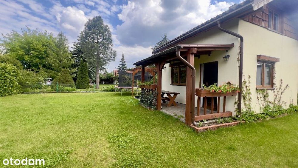 Domek 35 m2 murowany na działce Rod 300 m2