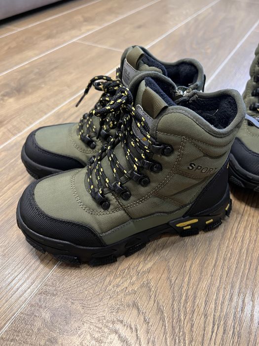 Зимові черевики  для хлопчика